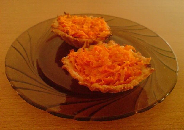 Fotografia przedstawiająca tartaletki marchewkowe