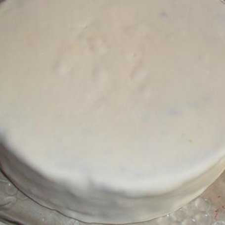 Krok 6 - Tęczowy tort z cytrynowym kremem foto