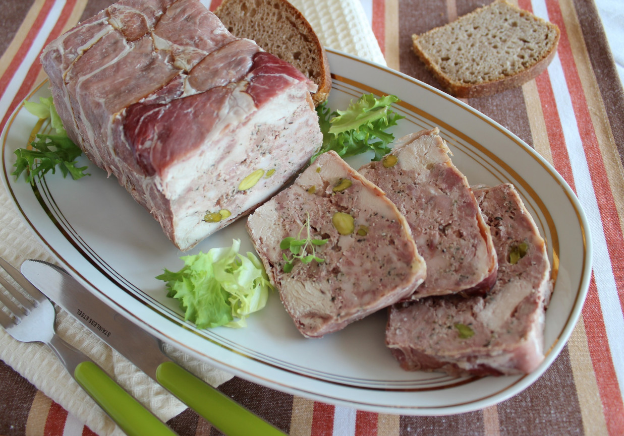 Terrine z pistacjami foto
