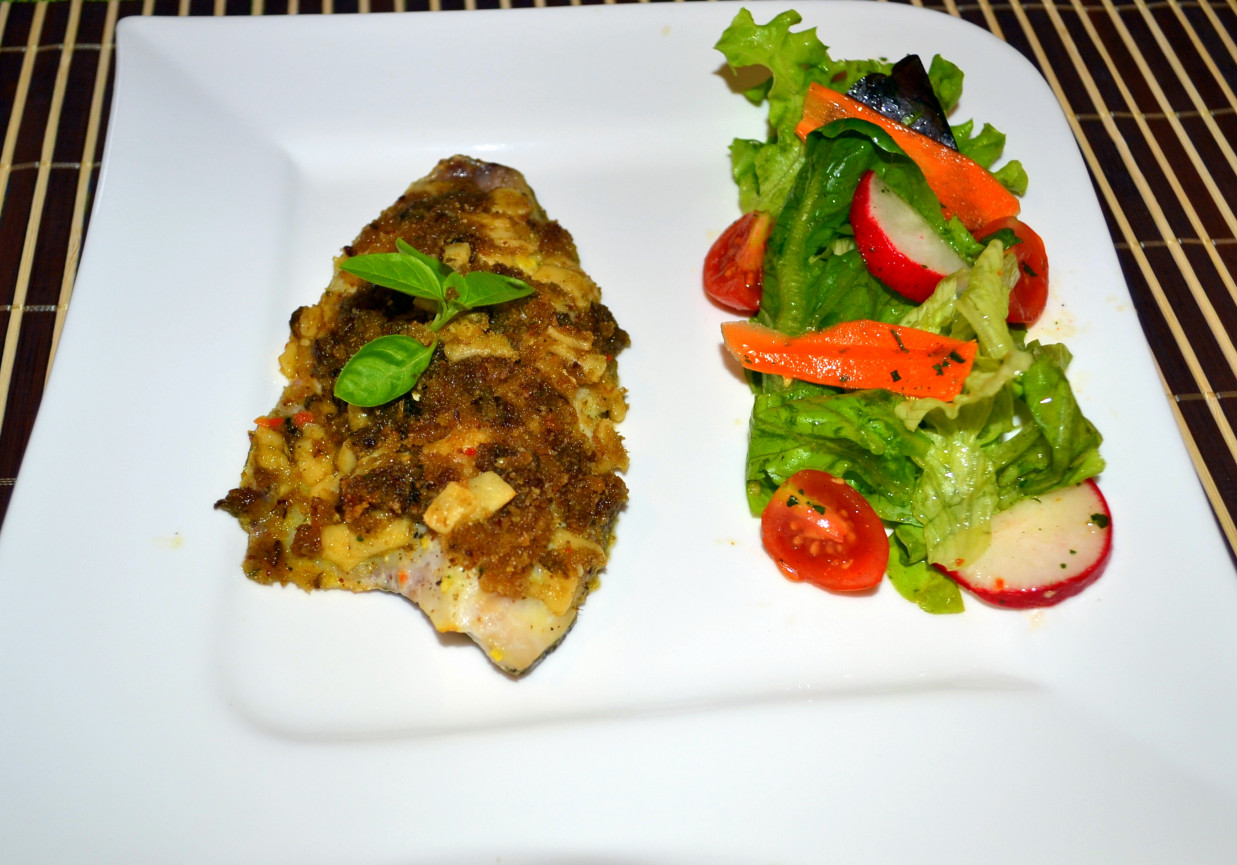 Tilapia z bazyliową kruszonką DoradcaSmaku.pl