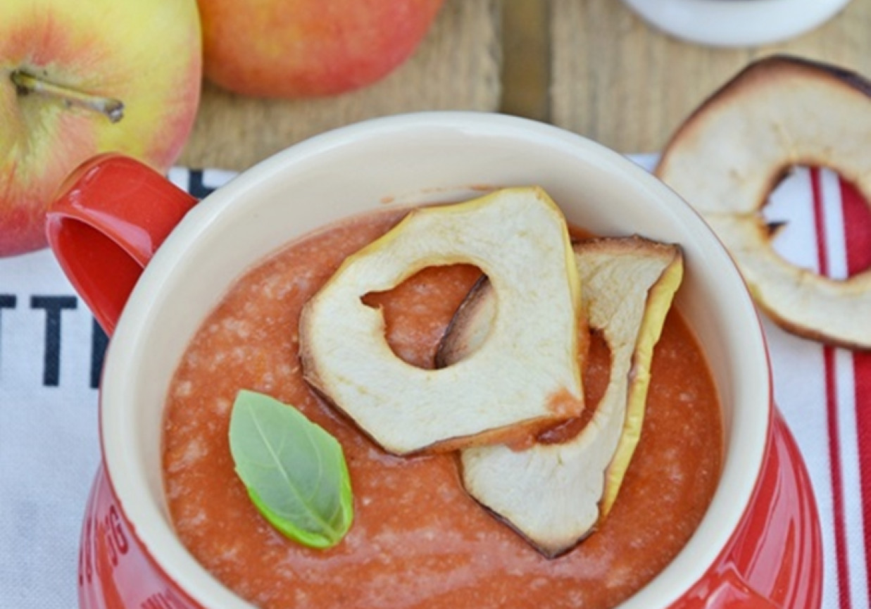 Tomato bisque z sokiem z jabłek foto