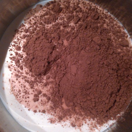 Krok 1 - tort czekoladowo-gruszkowy foto
