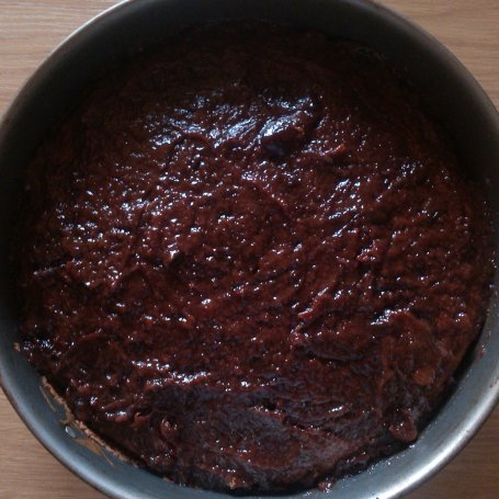 Krok 5 - tort czekoladowo-gruszkowy foto