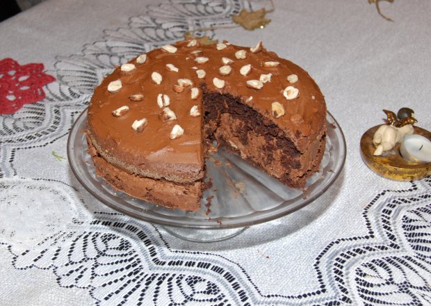 Fotografia przedstawiająca Tort czekoladowy "Pyszny"