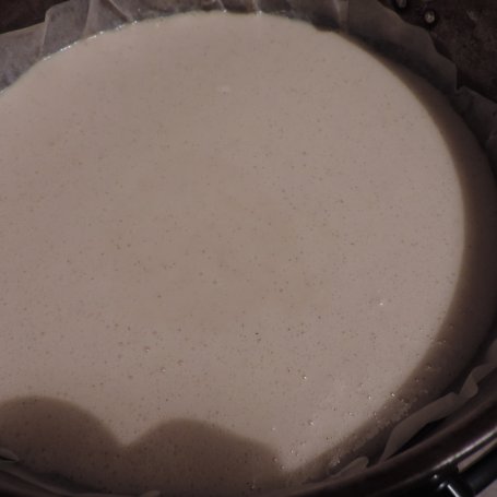 Krok 1 - Tort czekoladowy z Malteserami foto