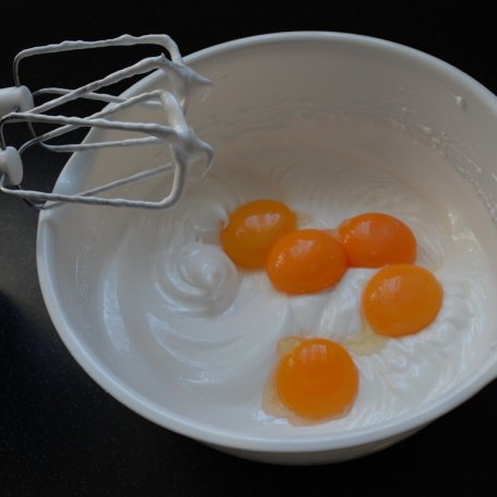 Krok 2 - Tort czekoladowy foto