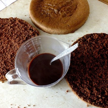 Krok 1 - Tort kakaowo - czekoladowy foto