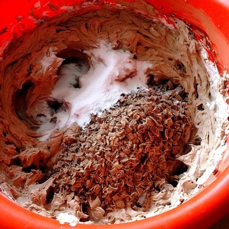 Krok 5 - Tort kakaowo - czekoladowy foto