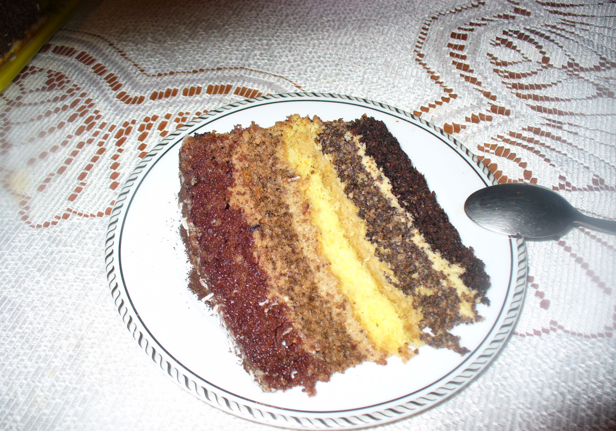 Tort  kakaowo  makowy foto