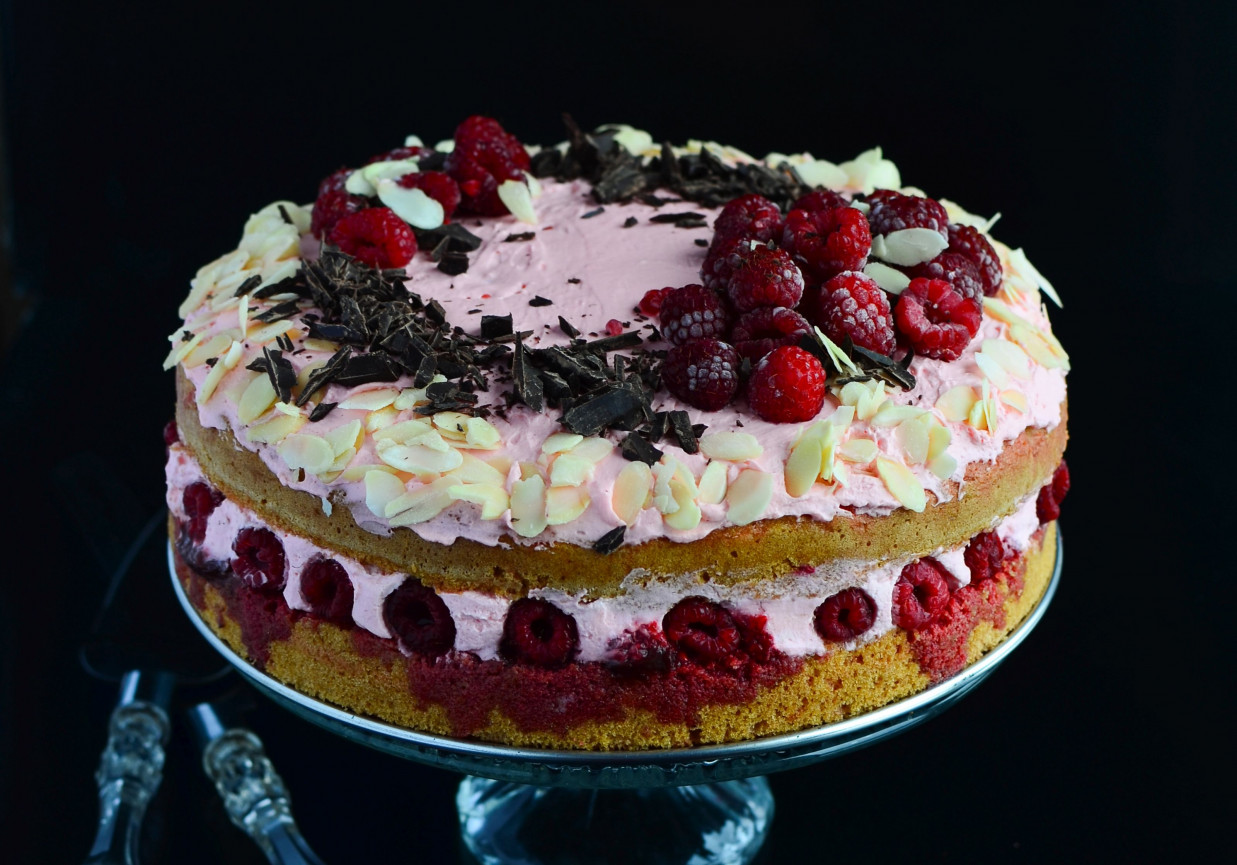 Tort malinowo-truskawkowa fantazja foto