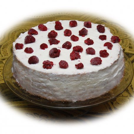 Krok 4 - Tort malinowy z mascarpone foto