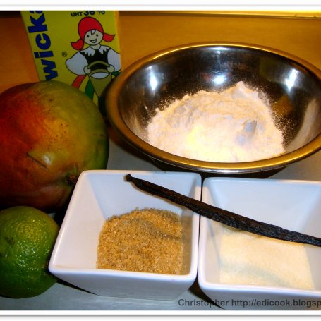 Krok 1 - Tort marcepanowy z mango. foto