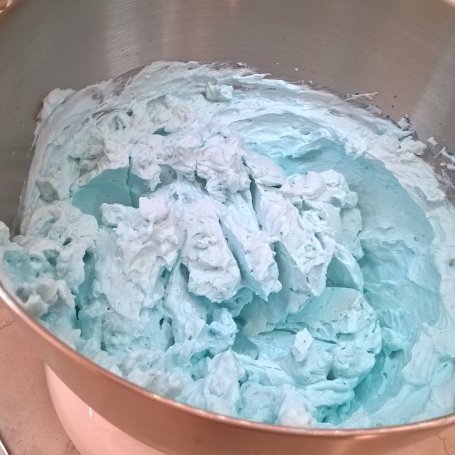 Krok 7 - Tort na chrzest dla chłopca Zewy foto