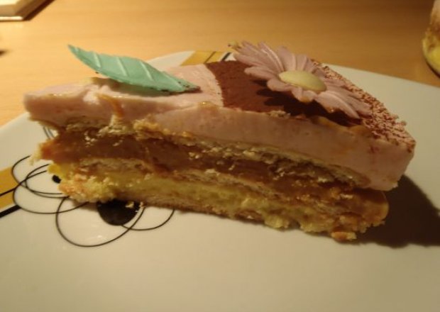 Fotografia przedstawiająca Tort na zimno