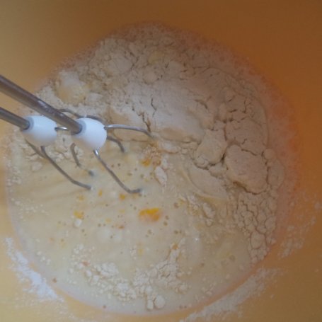 Krok 4 - Tort naleśnikowy z tuńczykiem i szpinakiem :) foto
