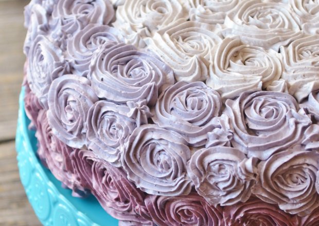 Fotografia przedstawiająca Tort Ombre Rose Cake