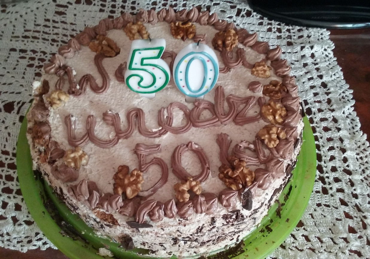 Tort orzechowo-kakaowy na 50-tkę foto