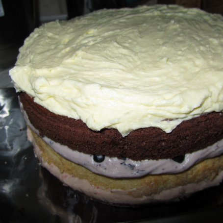 Krok 7 - Tort owocowy kosz foto