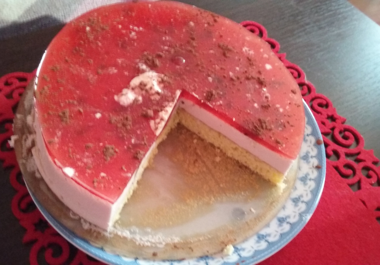 Tort piankowy z galaretką foto