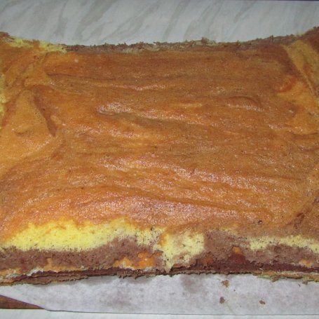 Krok 10 - Tort piesek z masą orzechowo - czekoladową foto