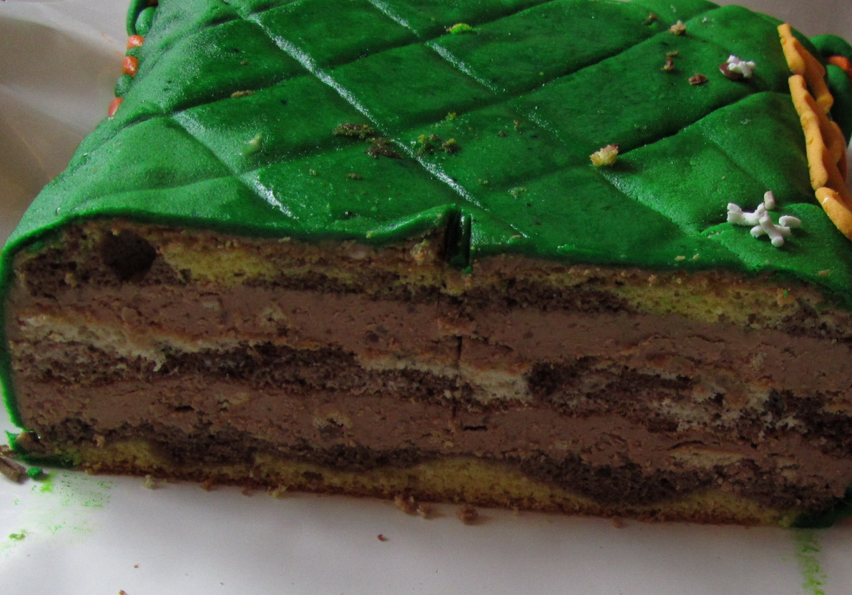 Tort piesek z masą orzechowo - czekoladową foto
