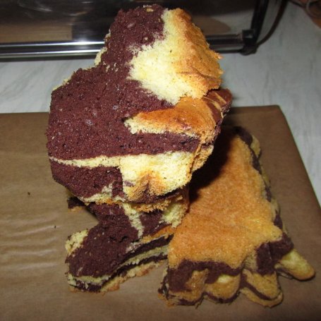 Krok 3 - Tort piesek z masą orzechowo - czekoladową foto