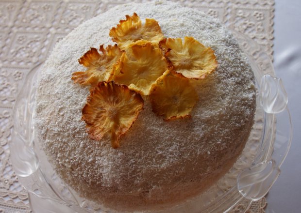Fotografia przedstawiająca tort pinacolada