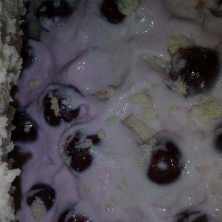 Krok 3 - Tort śmietanowo-wiśniowy foto