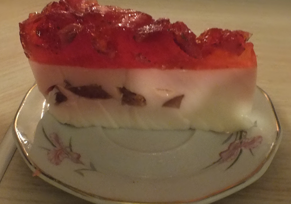 Tort truskawkowy foto