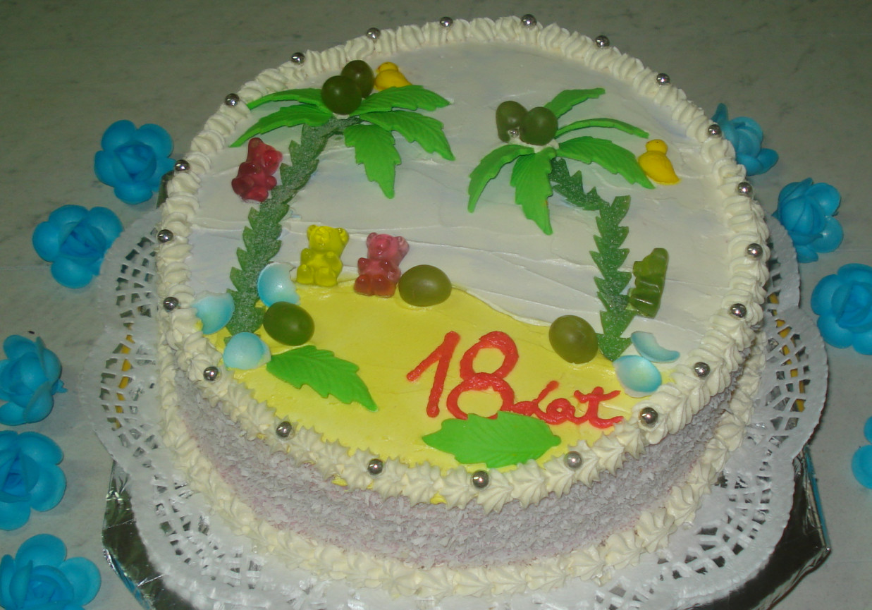 tort urodzinowy 18-stkowy foto