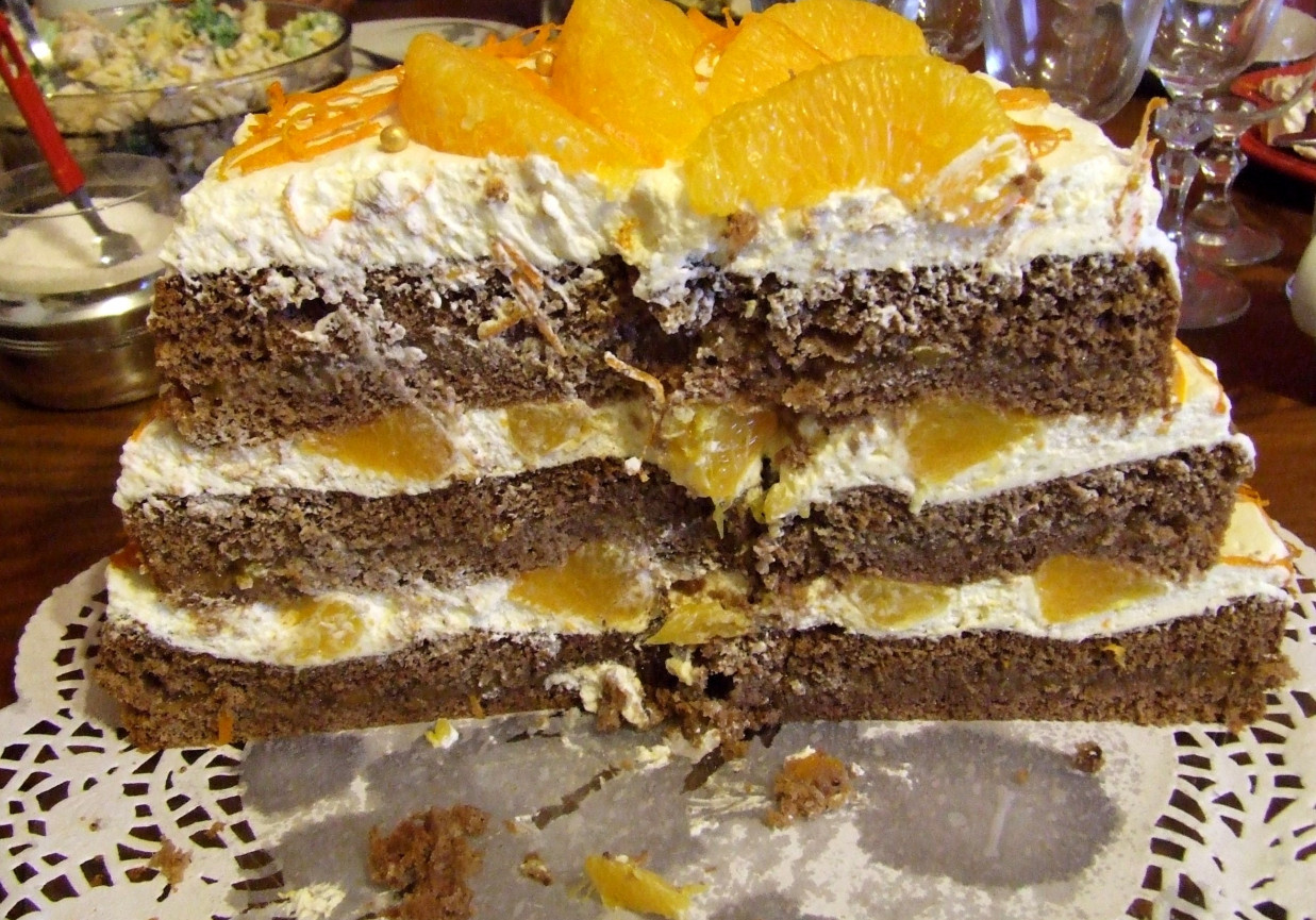 Tort warstwowy piernikowo-pomarańczowy foto