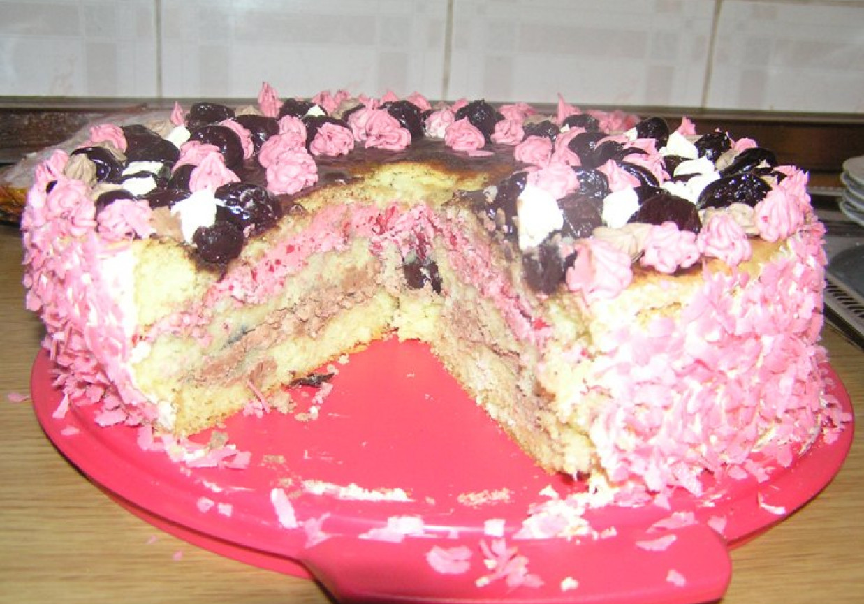 Tort wiśniowo-czekoladowy foto