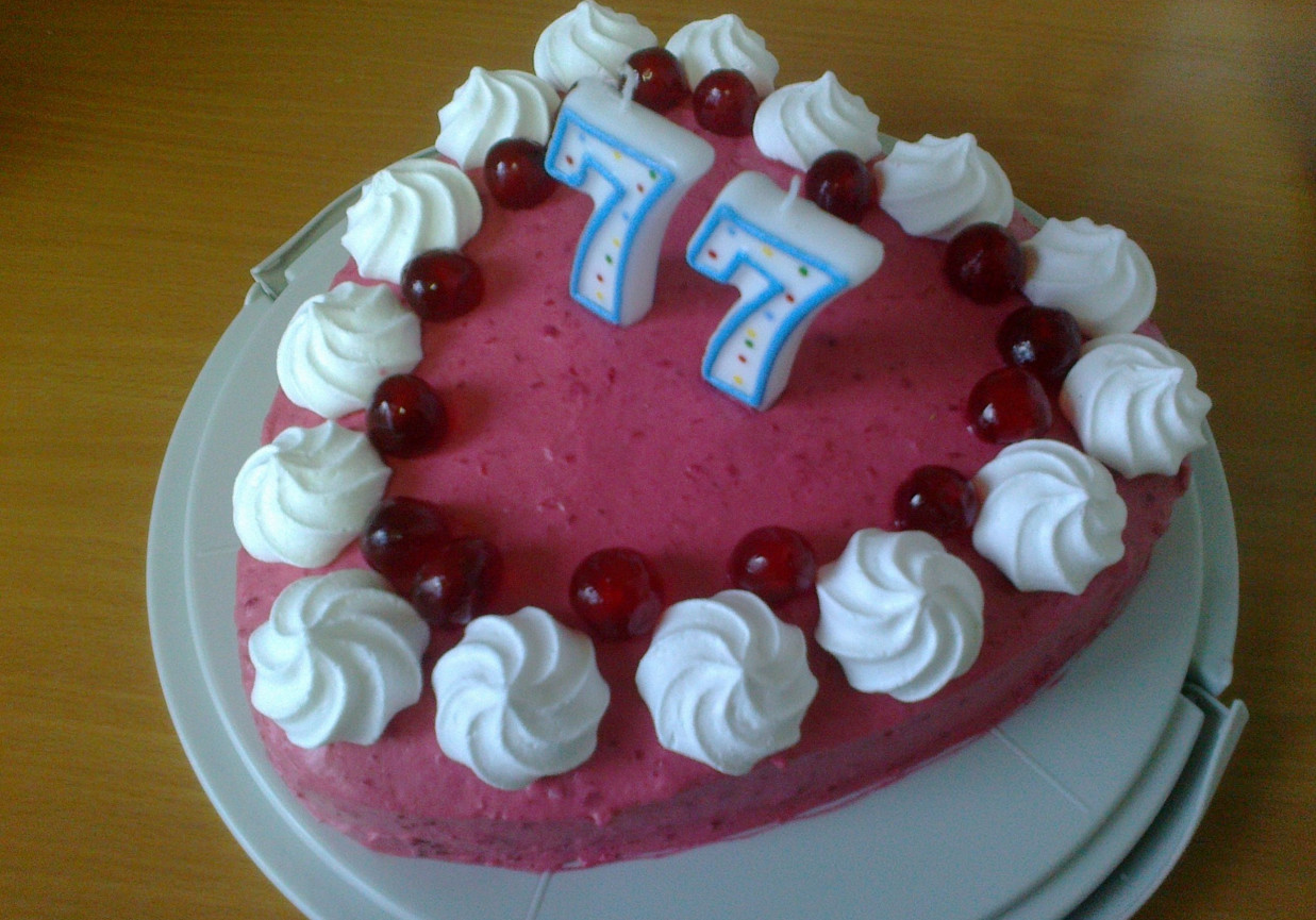 Tort wiśniowy - urodzinowy dla babci foto
