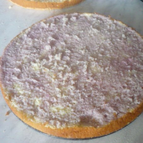 Krok 2 - Tort wiśniowy foto