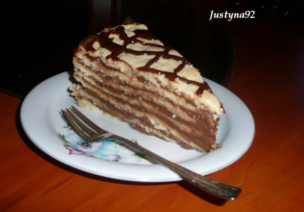 Tort z kremem czekoladowym foto
