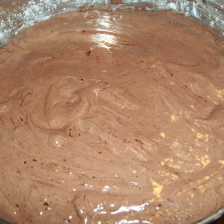 Krok 2 - Tort z musem czekoladowym foto