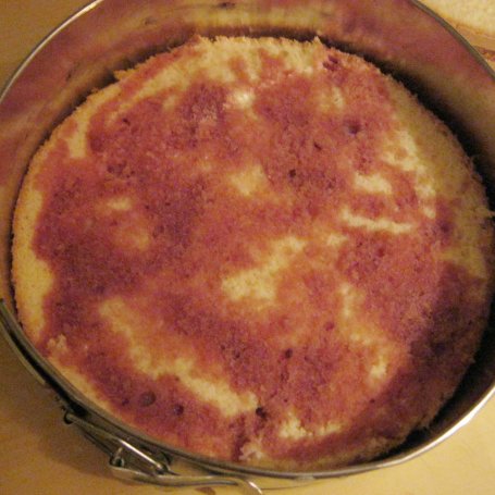 Krok 3 - Tort z pianką cytrynową i kremem toffi foto