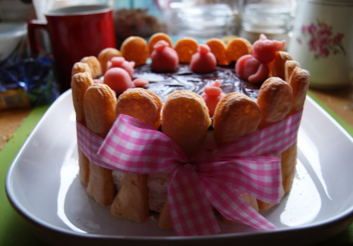 tort z prosiakami :) foto