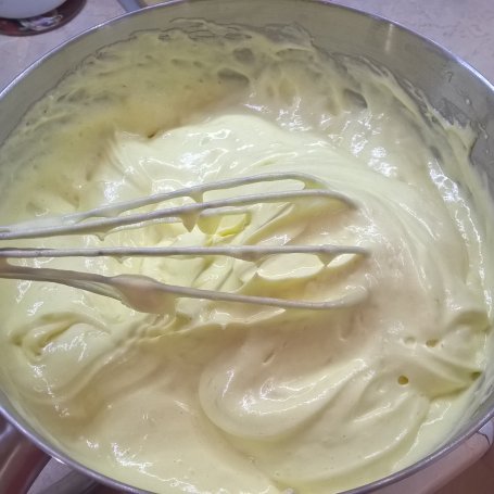 Krok 2 - Tort ze śmietaną i mascarpone Zewy foto