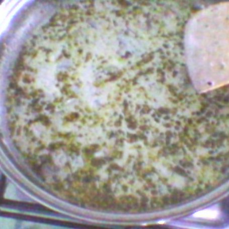 Krok 2 - tortellini w sosie pieczrkowo-śmietanowym foto
