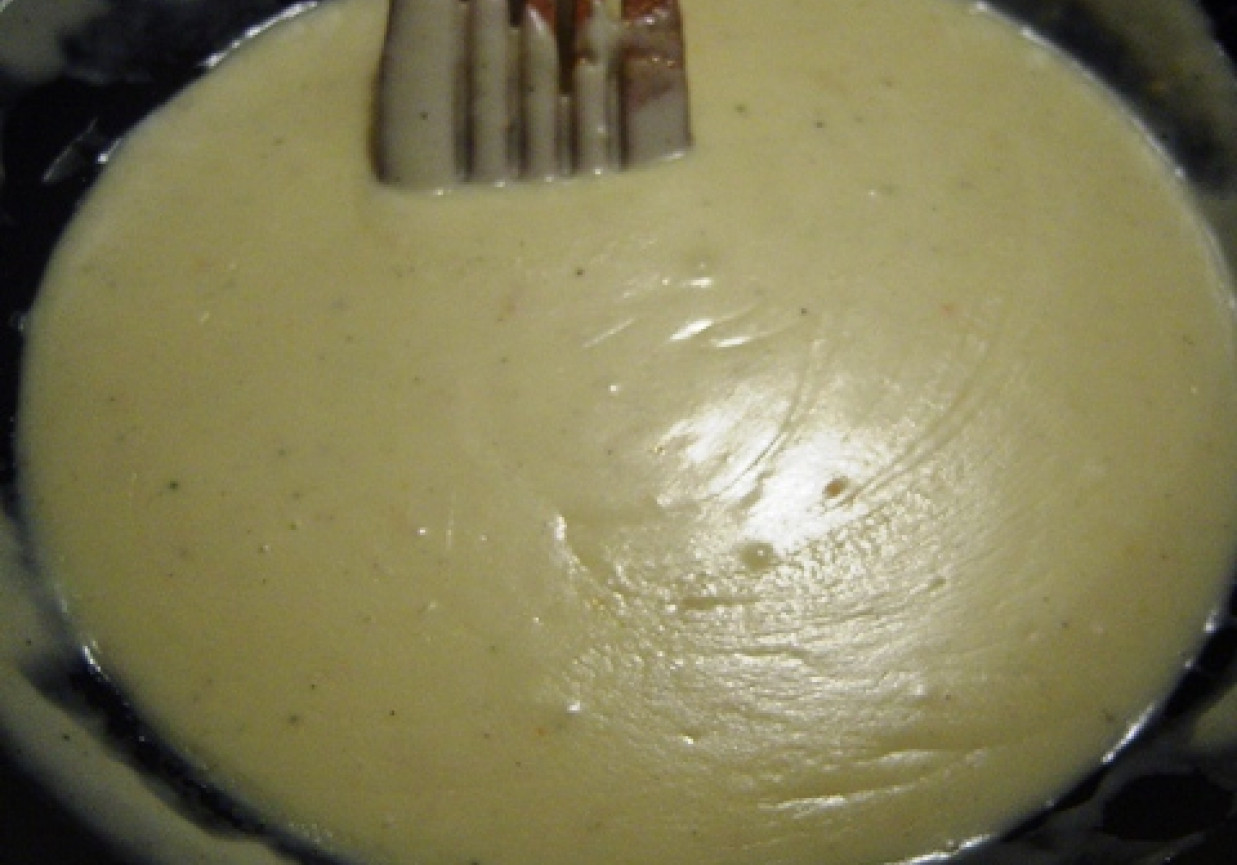 Tortellini zapiekane w sosie serowym foto