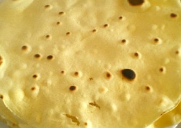Fotografia przedstawiająca Tortilla kukurydziano-pszenna