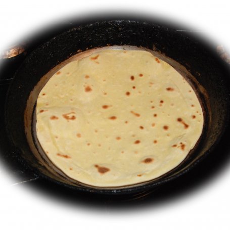Krok 5 - Tortilla pszenno-kukurydziana foto