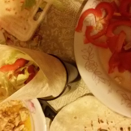 Krok 5 - Tortilla z kurczakiem foto