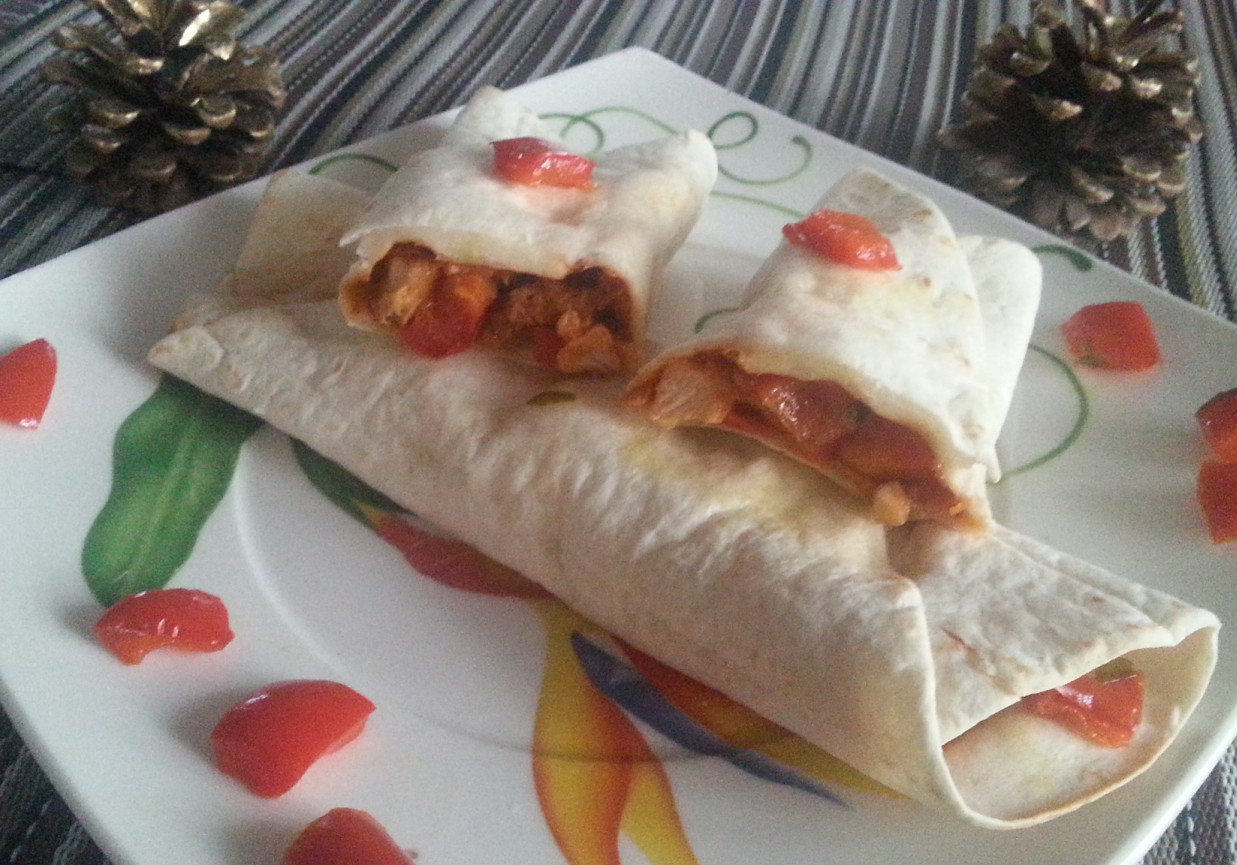 Tortilla z kurczakiem DoradcaSmaku.pl