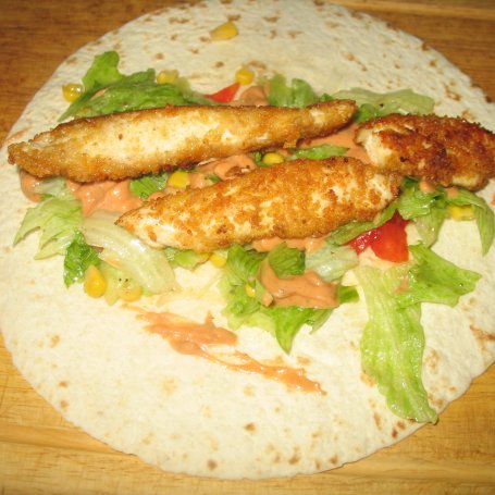 Krok 6 - Tortilla z kurczakiem foto
