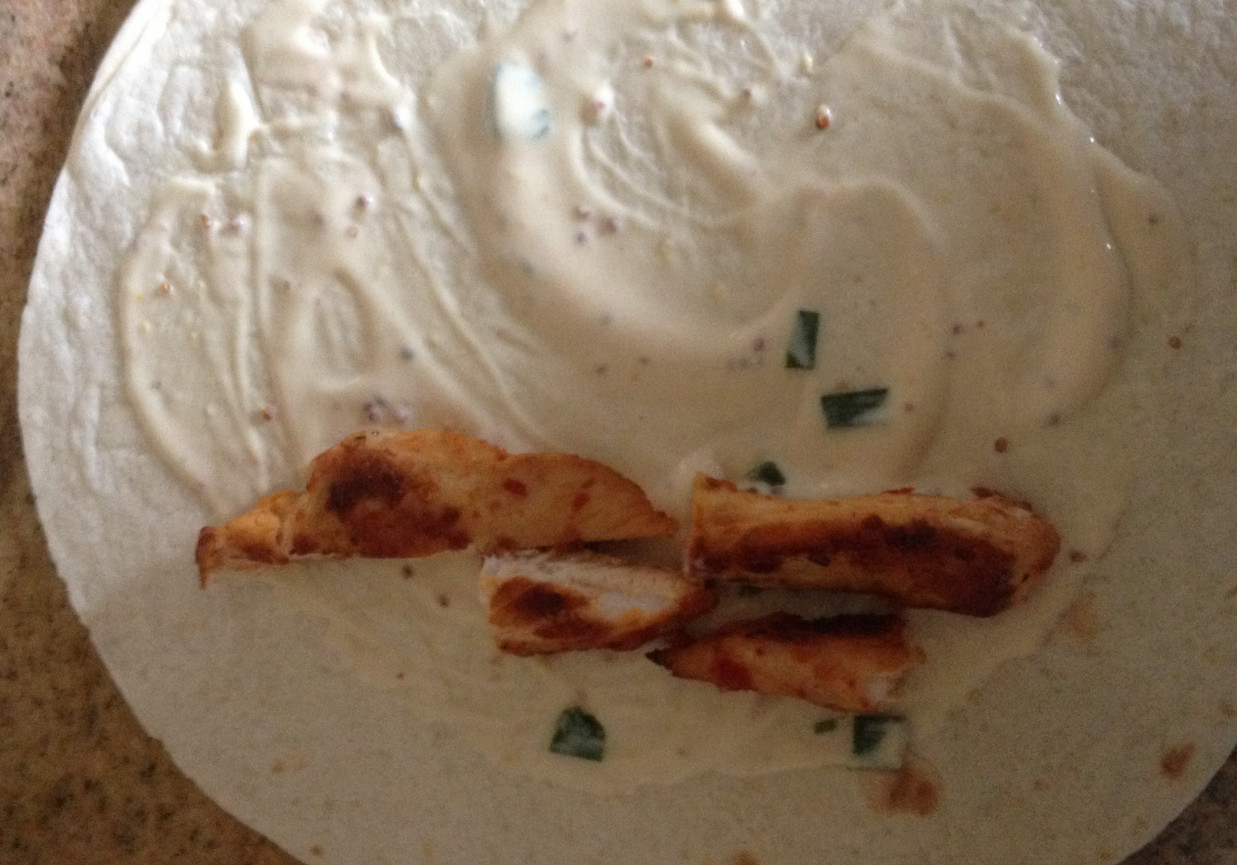 Tortilla z kurczakiem foto