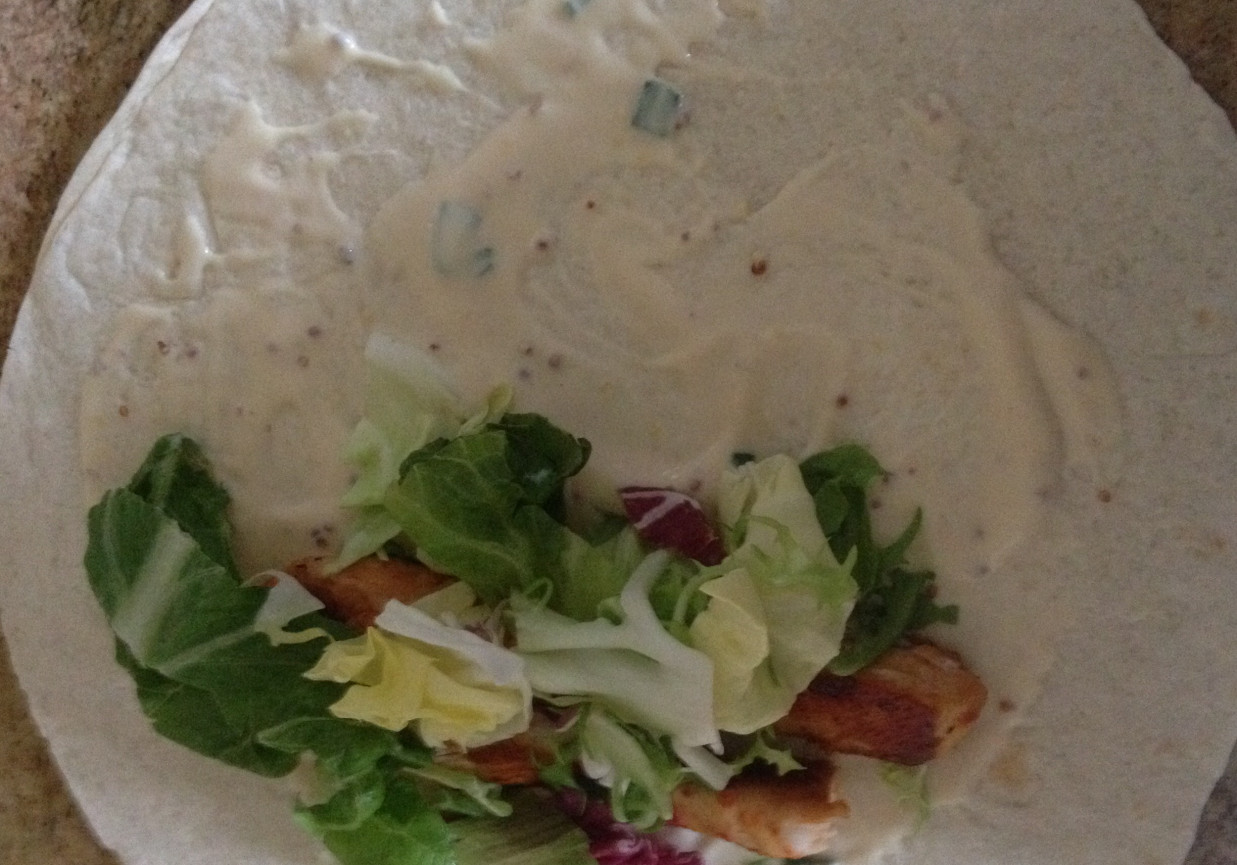 Tortilla z kurczakiem foto