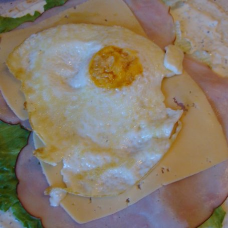 Krok 4 - Tortilla z sadzonym jajkiem foto