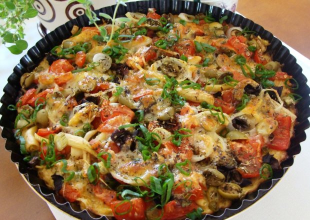 Fotografia przedstawiająca Tortilla ziemniaczana z warzywami